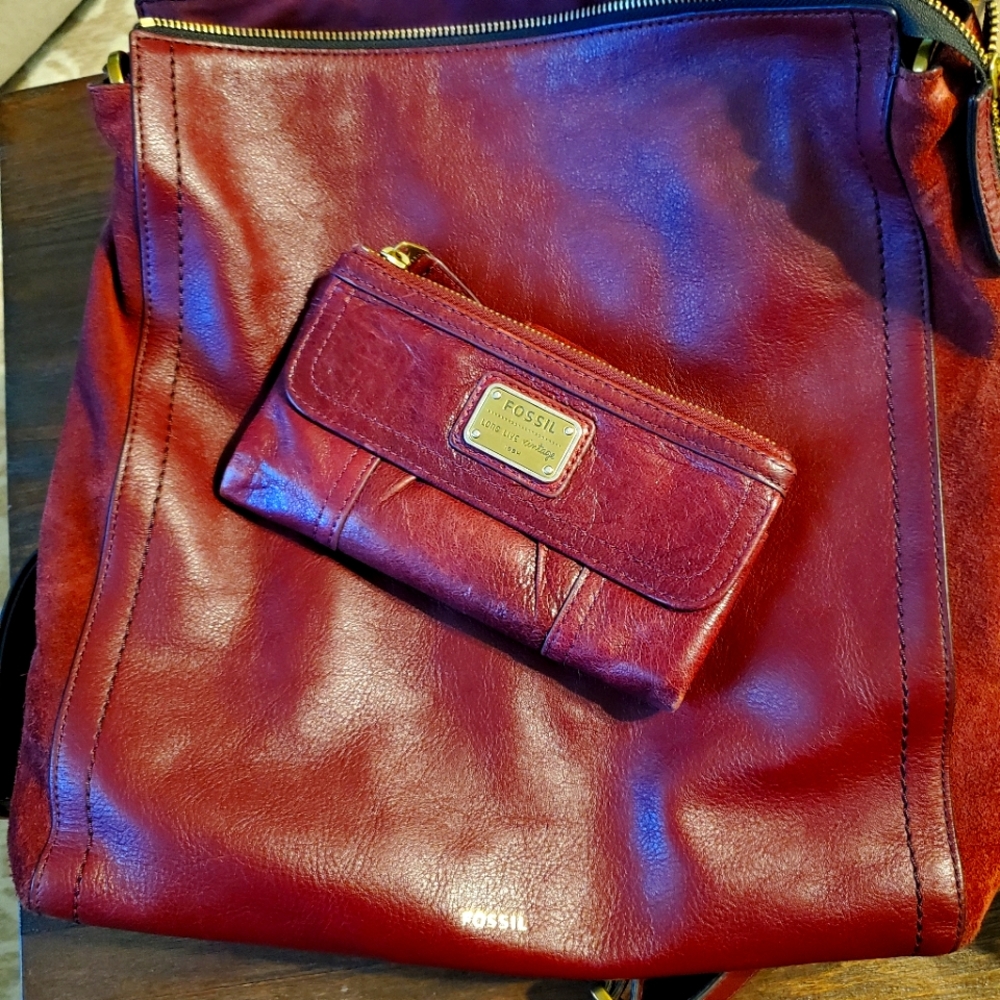 Leather Fossil Large backpack and wallet